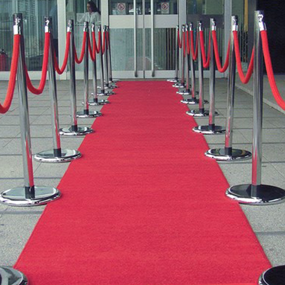 CHROME VIP POLE & RED ROPE (SUPPLIED IN PAIRS WITH 1 X RED ROPE) HIRE